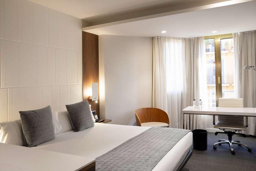 Western Premier Dante Hotel